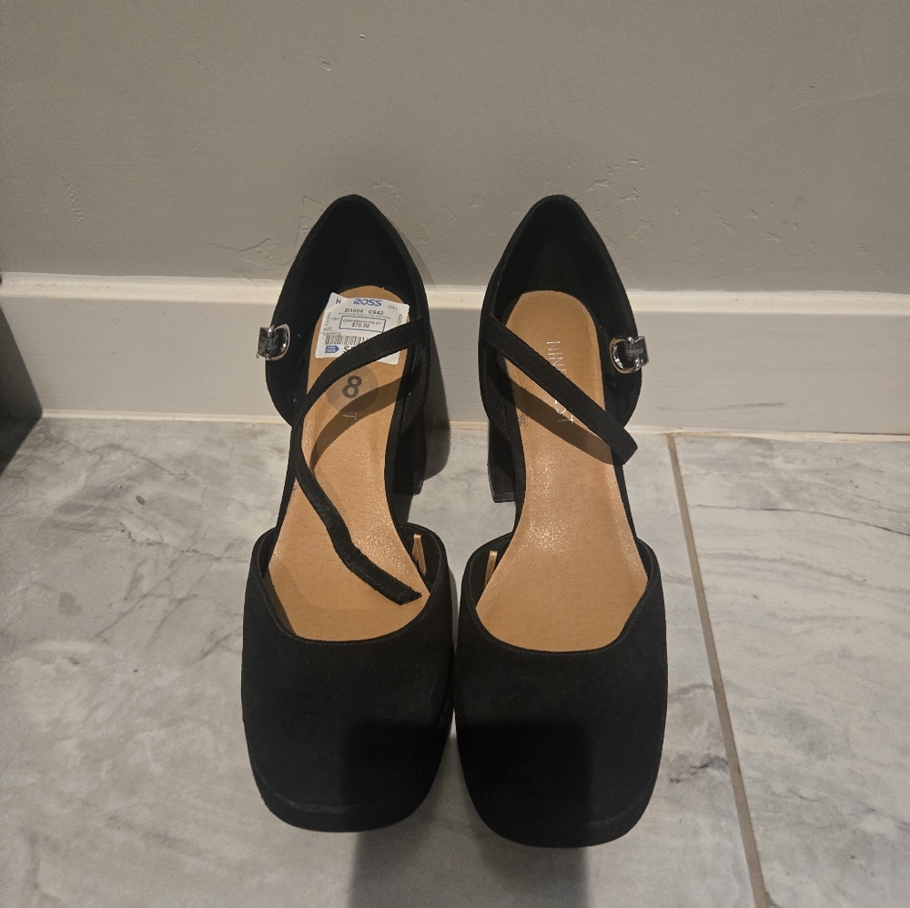 Nine West Black Mary Jane Heels